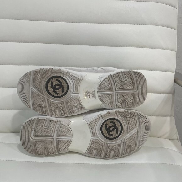 Chanel CC Logo Running Sneakers • White Suede Mesh Trainers EU 40 US 9.5 - Picture 8 of 16